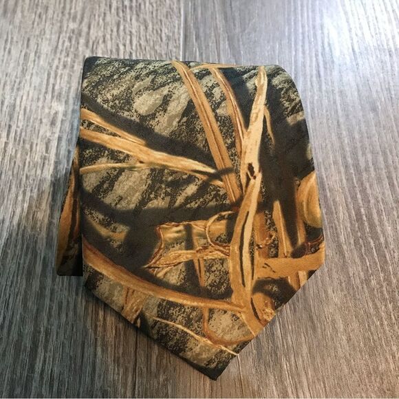Camo TIe Co. Mens Tie - Picture 4 of 4